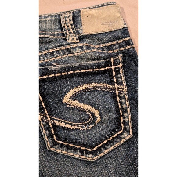 SILVER Jeans SUKI MID CAPRI Womens W30 (32) W22 Fluid Denim Thick Stitch Western - Picture 6 of 12